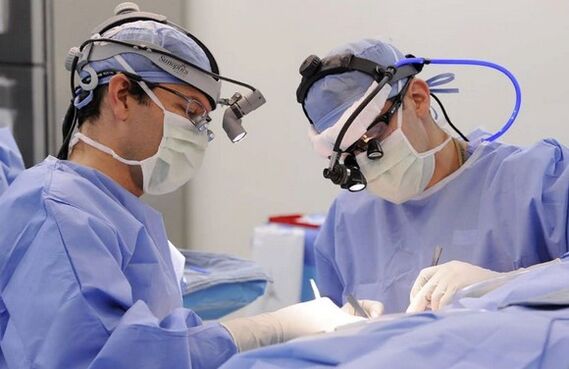 surgical treatment of back pain below the left shoulder blade